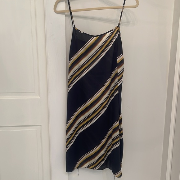 Max and Cleo dress two in one. Size M - Picture 3 of 5